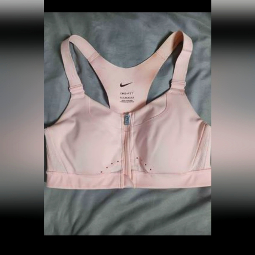 Nike sports bra